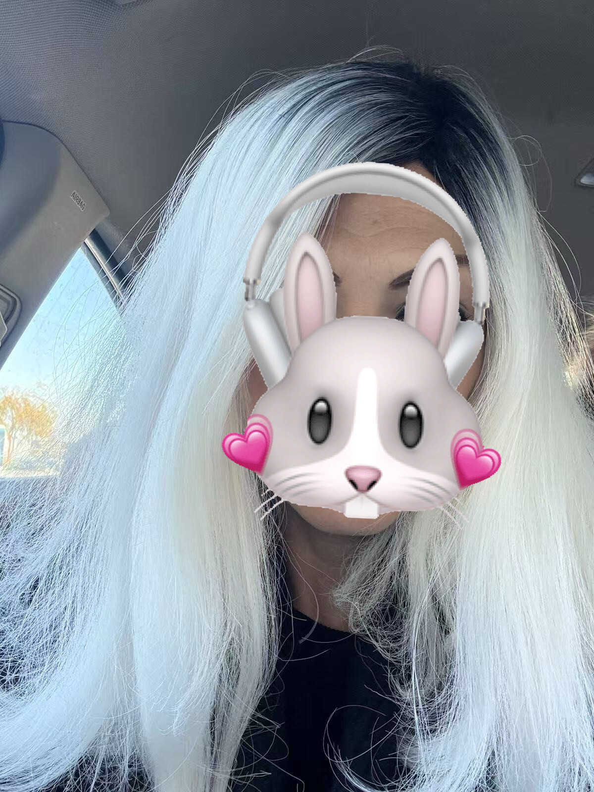 Ash Gray to Silver White Ombre Wavy Curly Blonde Wig Shoulder Length Women Hair