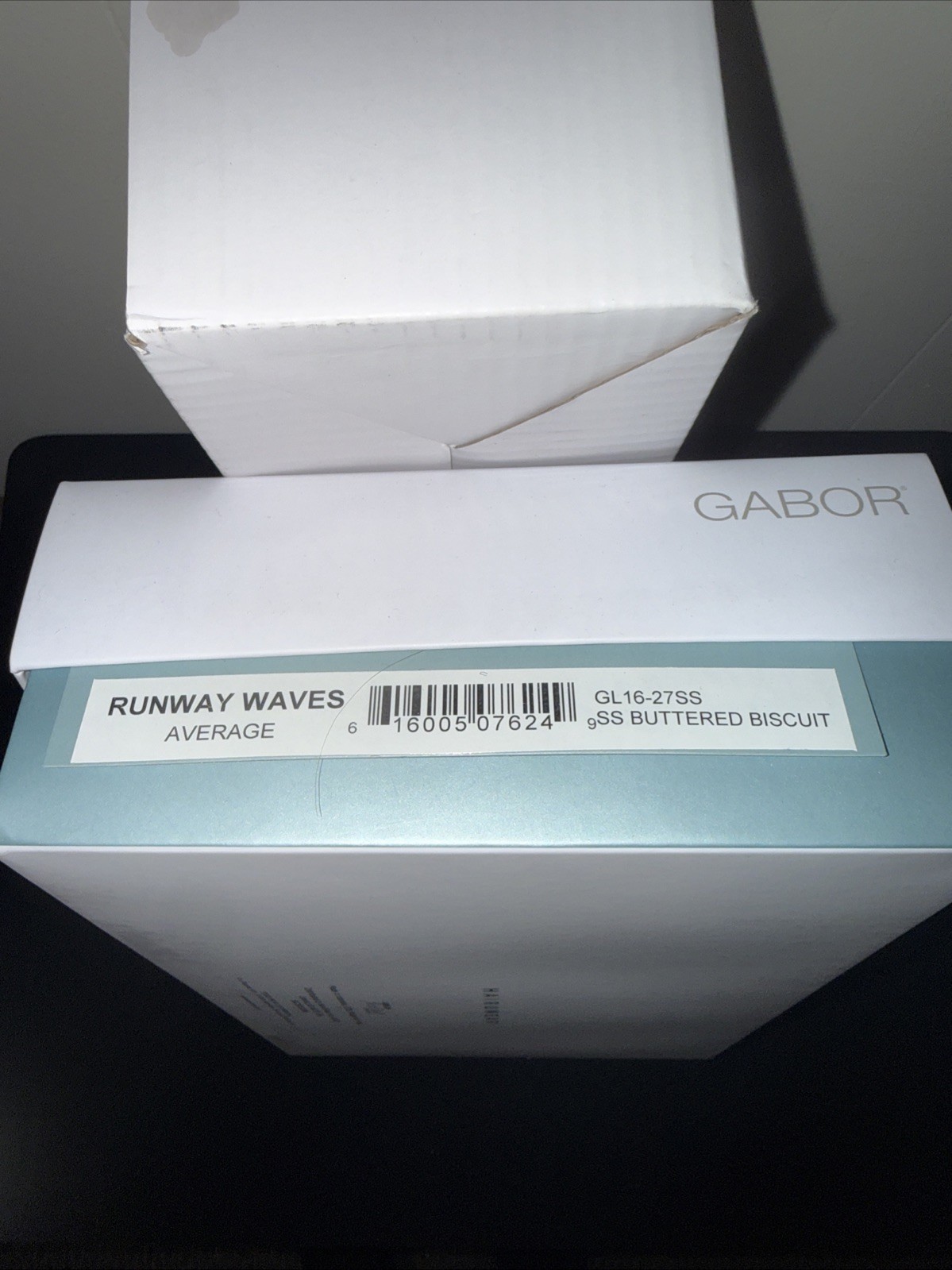 GABOR Runway Waves Average Size GL16-27 SS Buttered Biscuit New