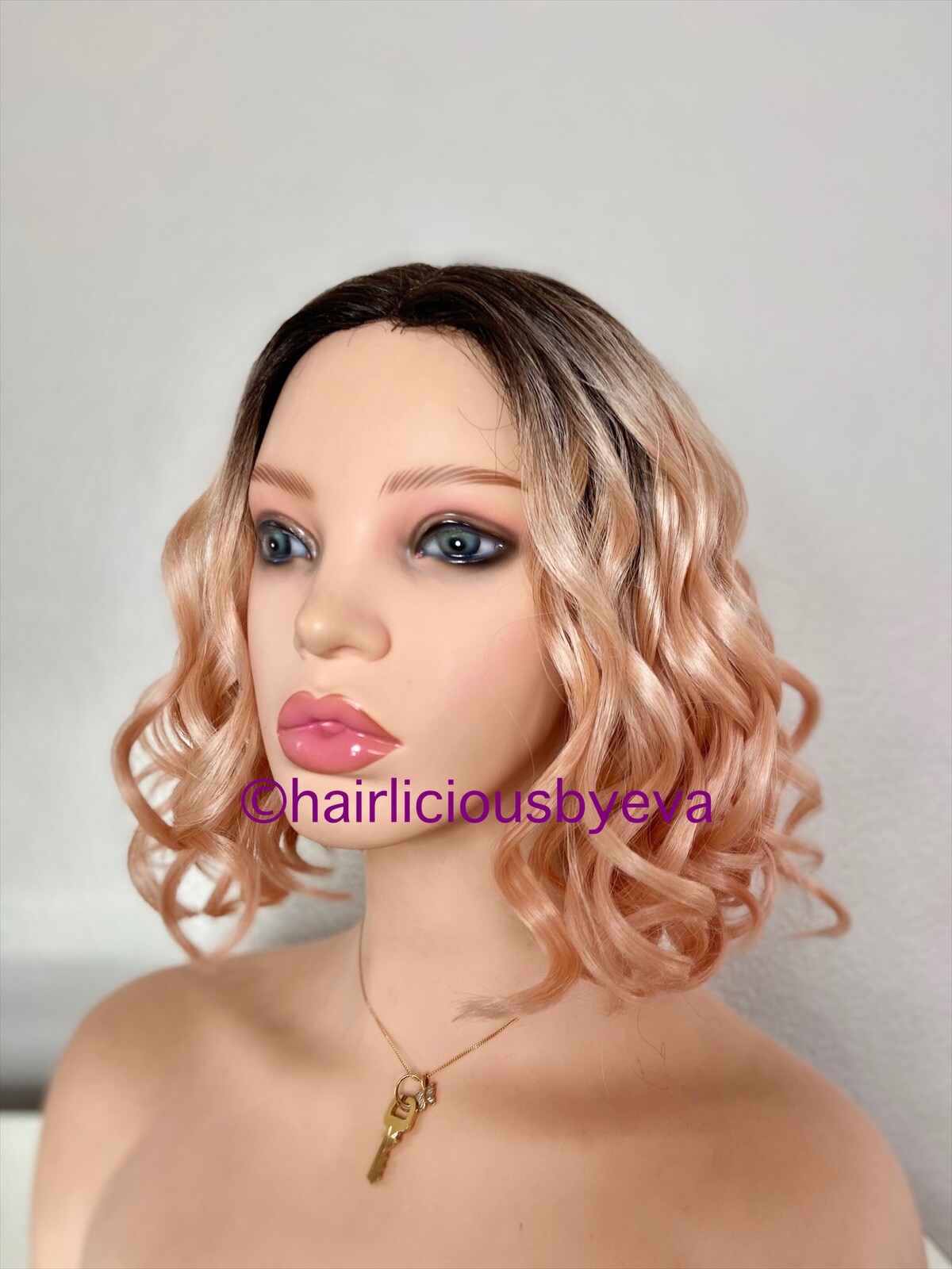 Bob Wig Curly Rose Gold Pink Ombré Middle Part Short Length Heat Resistance Ok