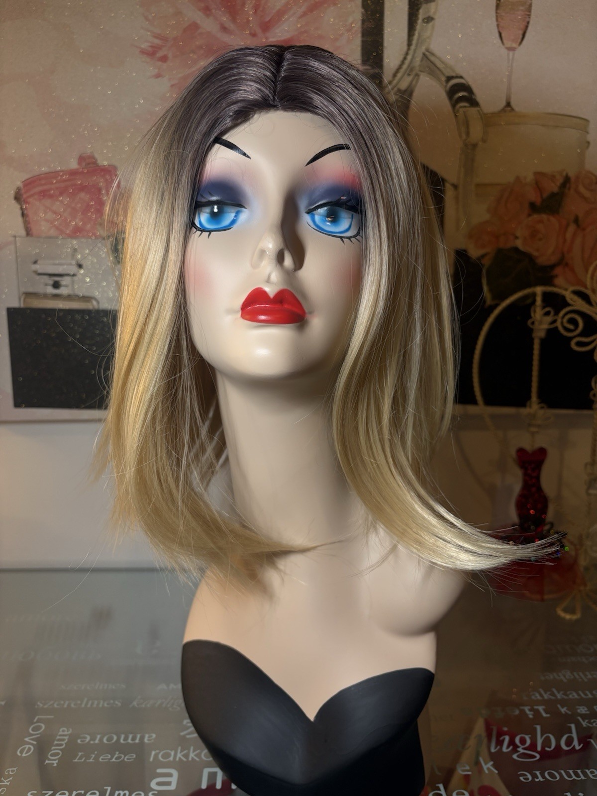 Shoulder Length Golden Blonde Synthetic Wig With Dark Roots