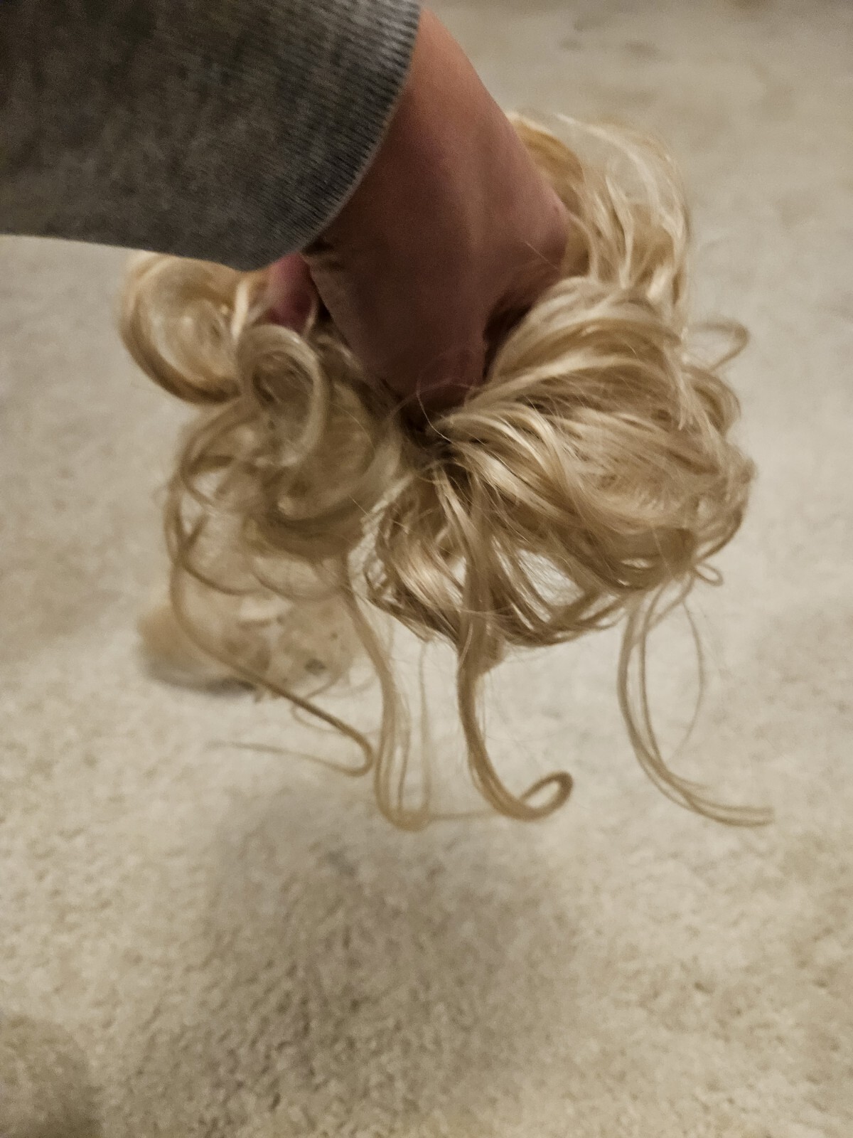 2 BEAUTIFUL Blonde Messy Hair Scrunchies Hair Buns New