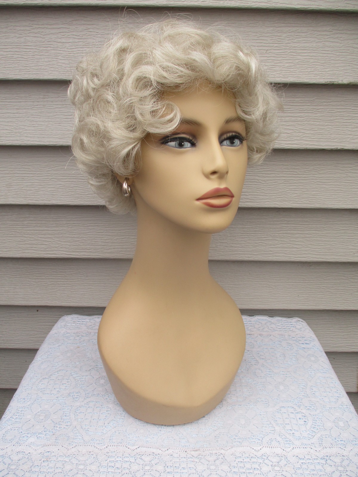 Tony of Beverly ? MYSTERY WIG PLATINUM BLONDE Shade Hand Tied ? VINTAGE