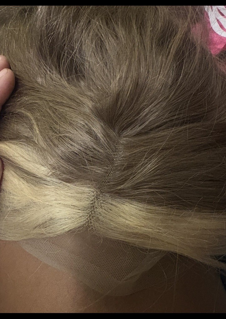 Highlight Blonde 30” 13×4 Body Wave Lace Front Human Hair Wig