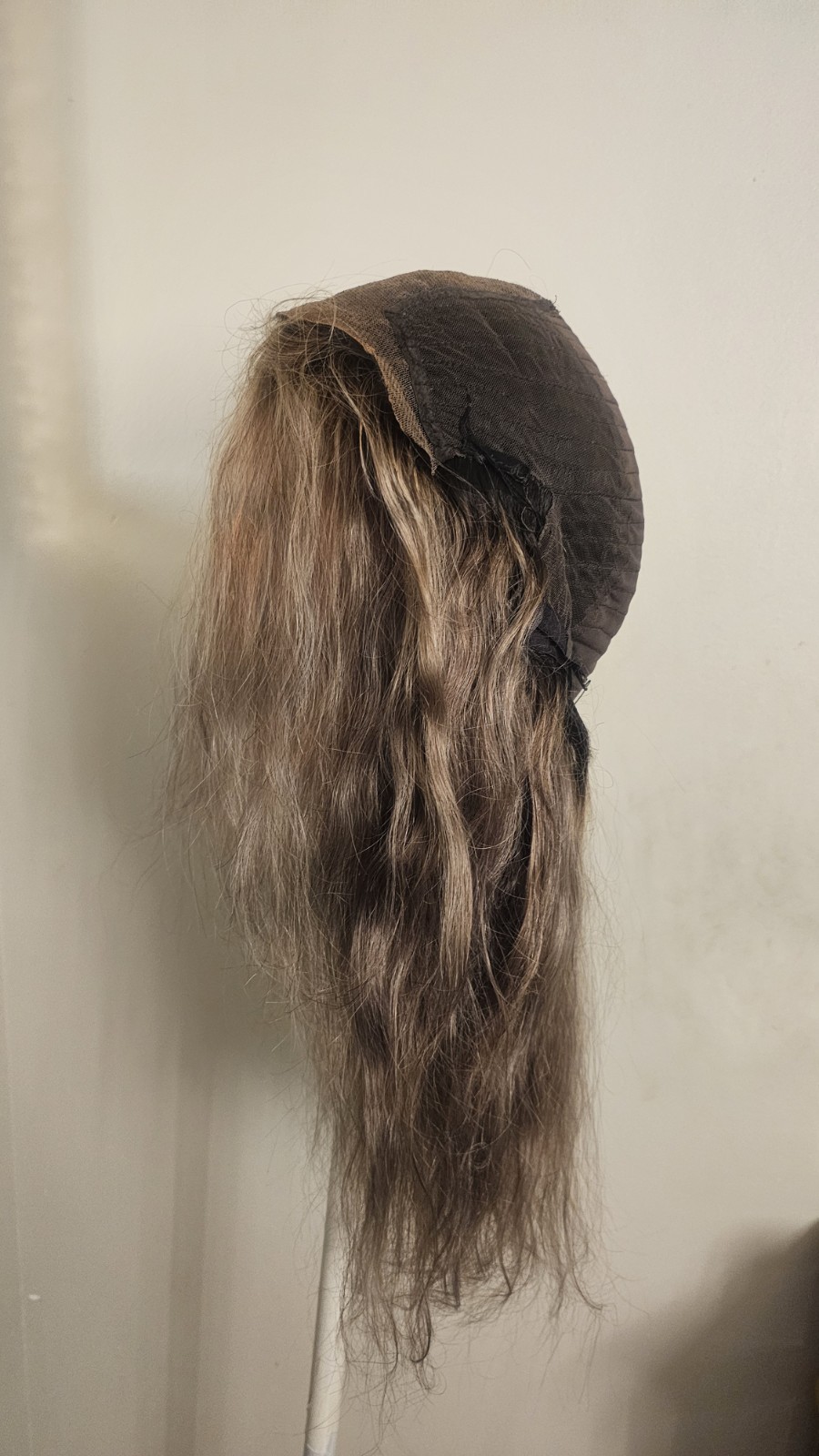 High Quality regular Top 22 to 24″ gray wavy 100% Virgin Human Hair Lace Wig