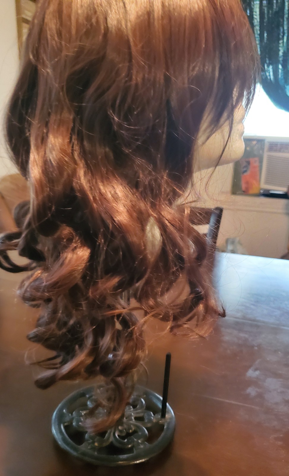 Long Wavy Synthetic Hair Heat Resistant Choc Brown Wig With Bangs