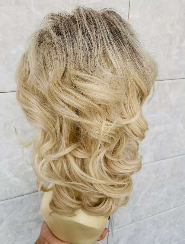 Medium Fluffy Wavy Dark Roots Blonde Mix Synthetic Hair Wigs Women Natural 613