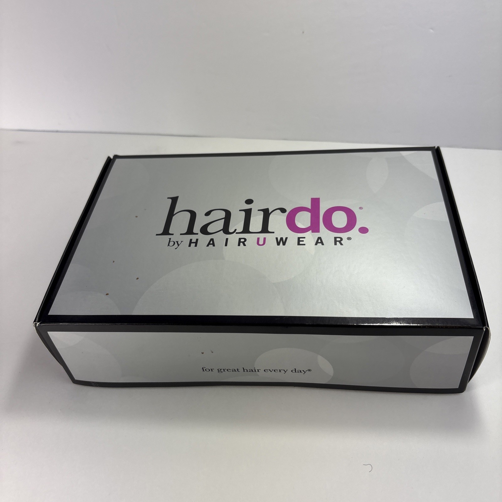 Hairdo by Hairuwear Flirty Flip Wig Average 19H066 Rooted Light Gold Blonde