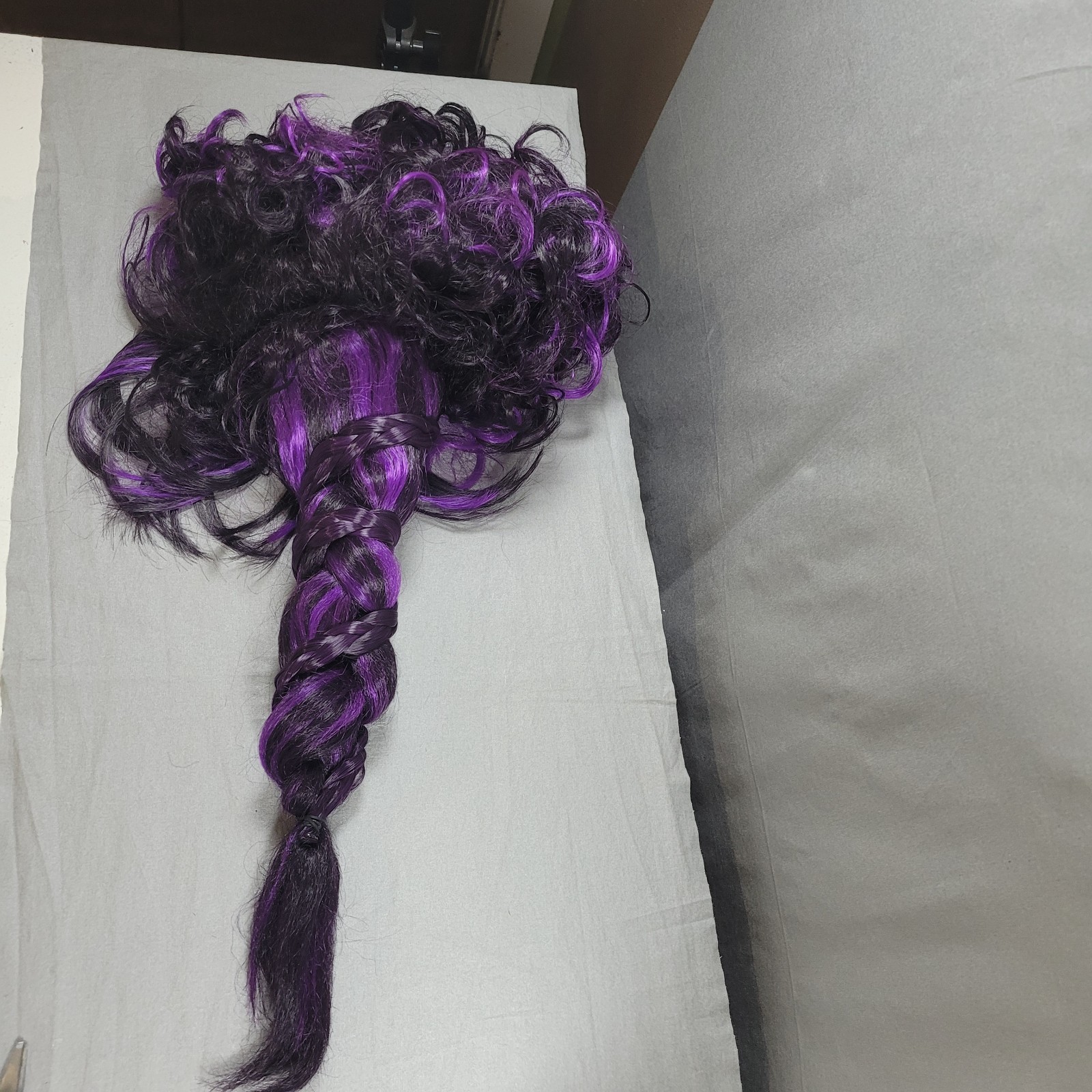 Hocus Pocus Witch Wig Black Purple Braid Highlight Long Curly Cosplay Wavy