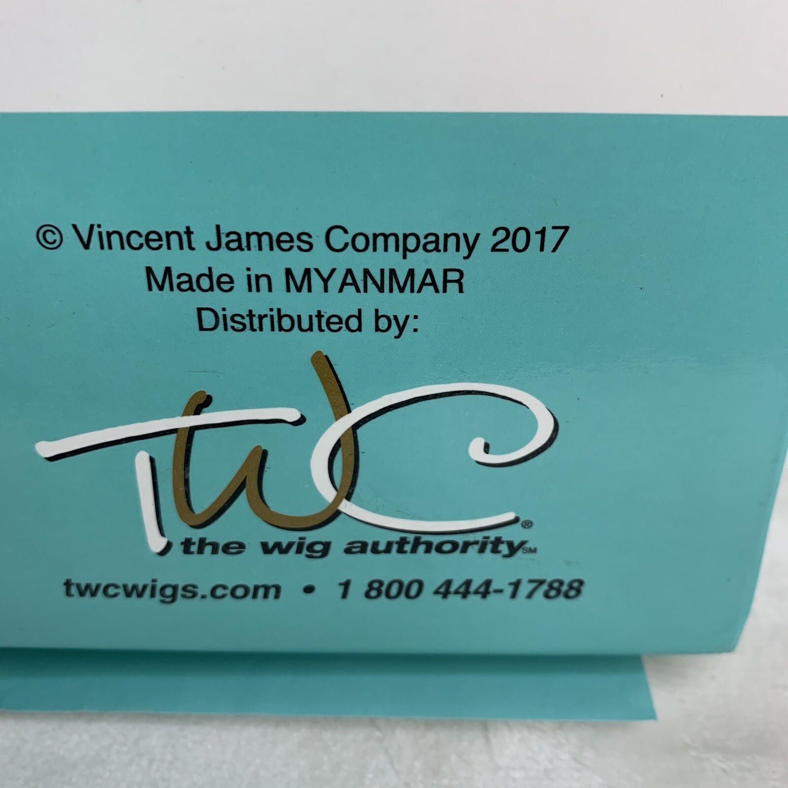 The Wig Company TWC Fashion Club Designs FESTIVE Wig Hair Color 20 SZ Petite