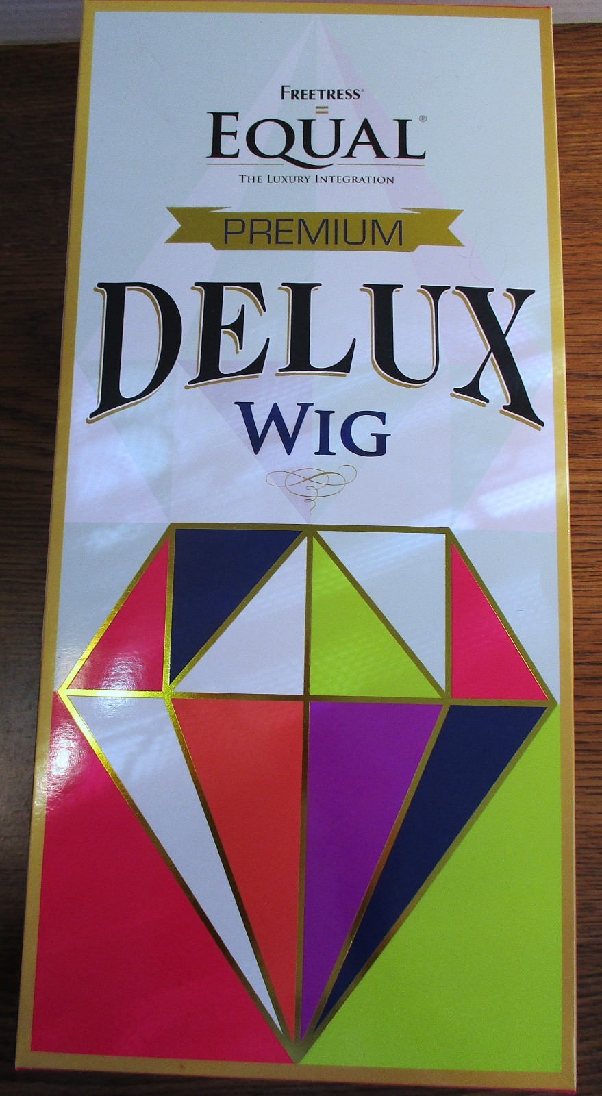 Equal Premium Deluxe SHANE Shake-N-Go Color #SOH233144 Wig – NIB