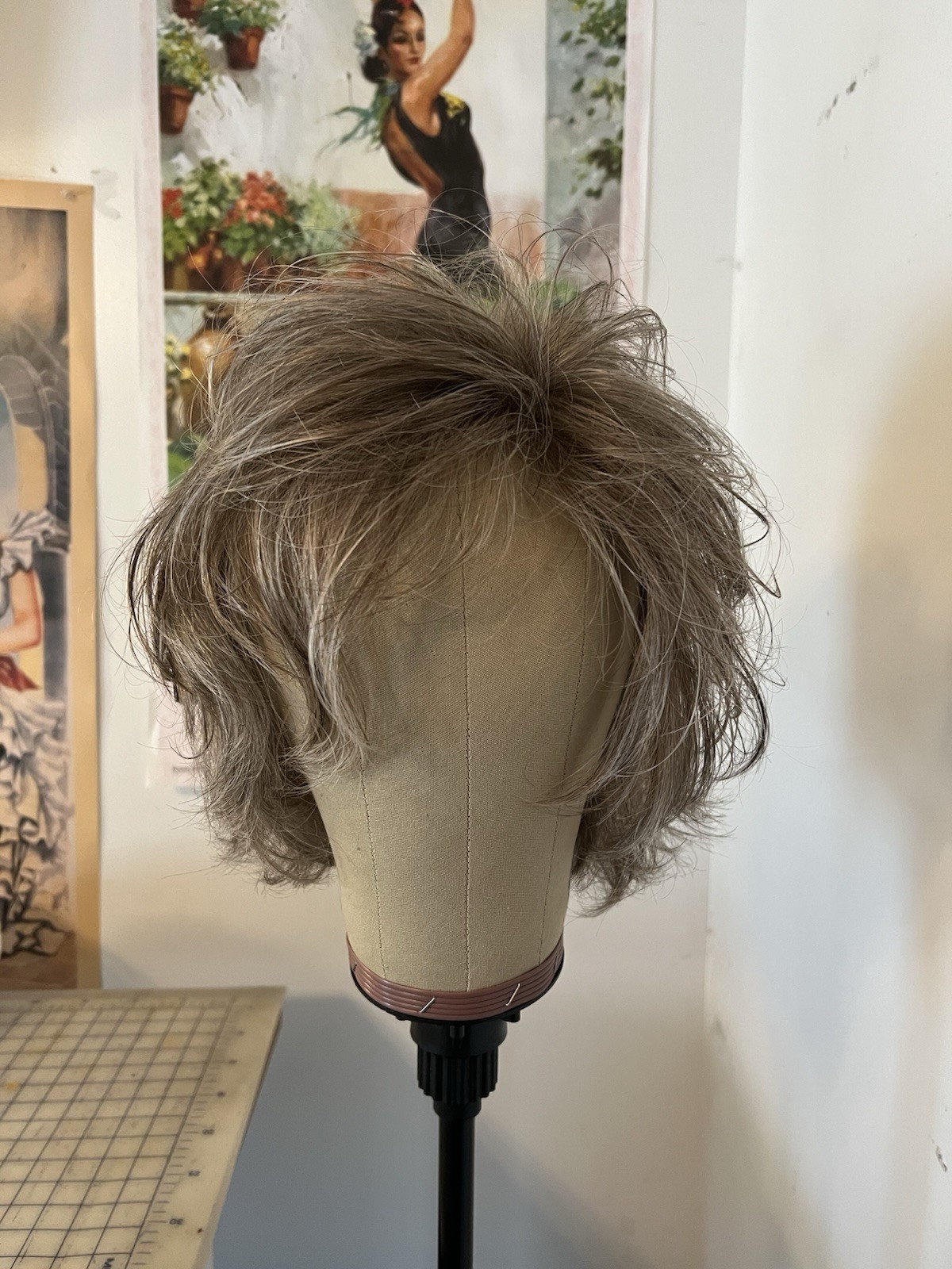 The Wig Company – FASCINATING – Lace Front – Ash Blonde – 17/101