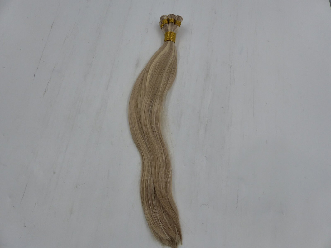 WOMENS 6 PC 18″ SILKY STRAIGHT BLONDE EXTENSION BUNDLES
