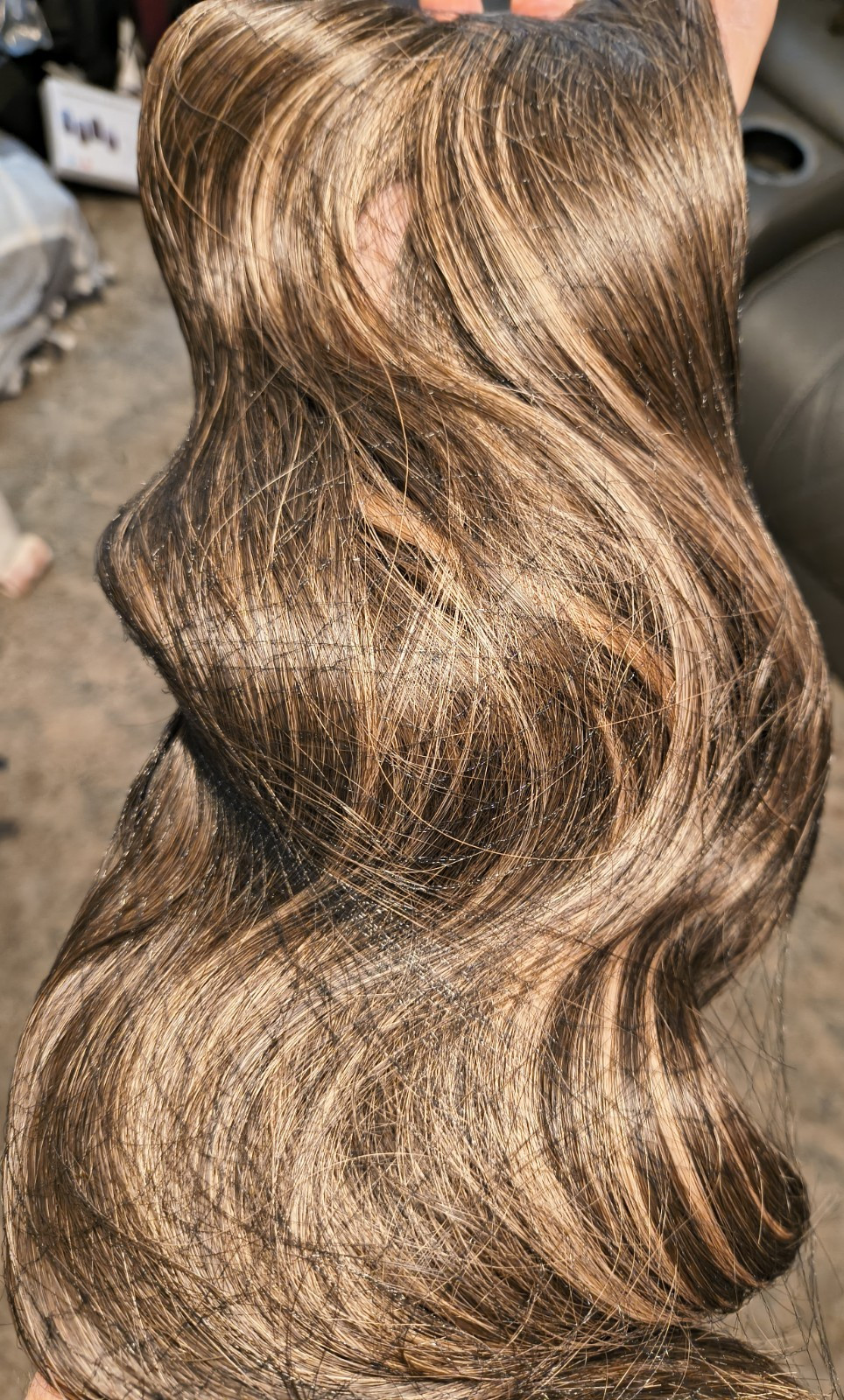Clip-In Human Hair Extension Wavy Highlight Heat Resistant 24 in 65 g C66