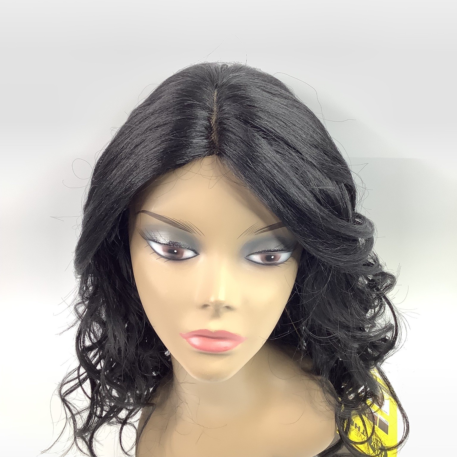 Outre THE DAILY WIG KERRYANN 18″ Lace Part Wig Synthetic Fiber Color 1 Black