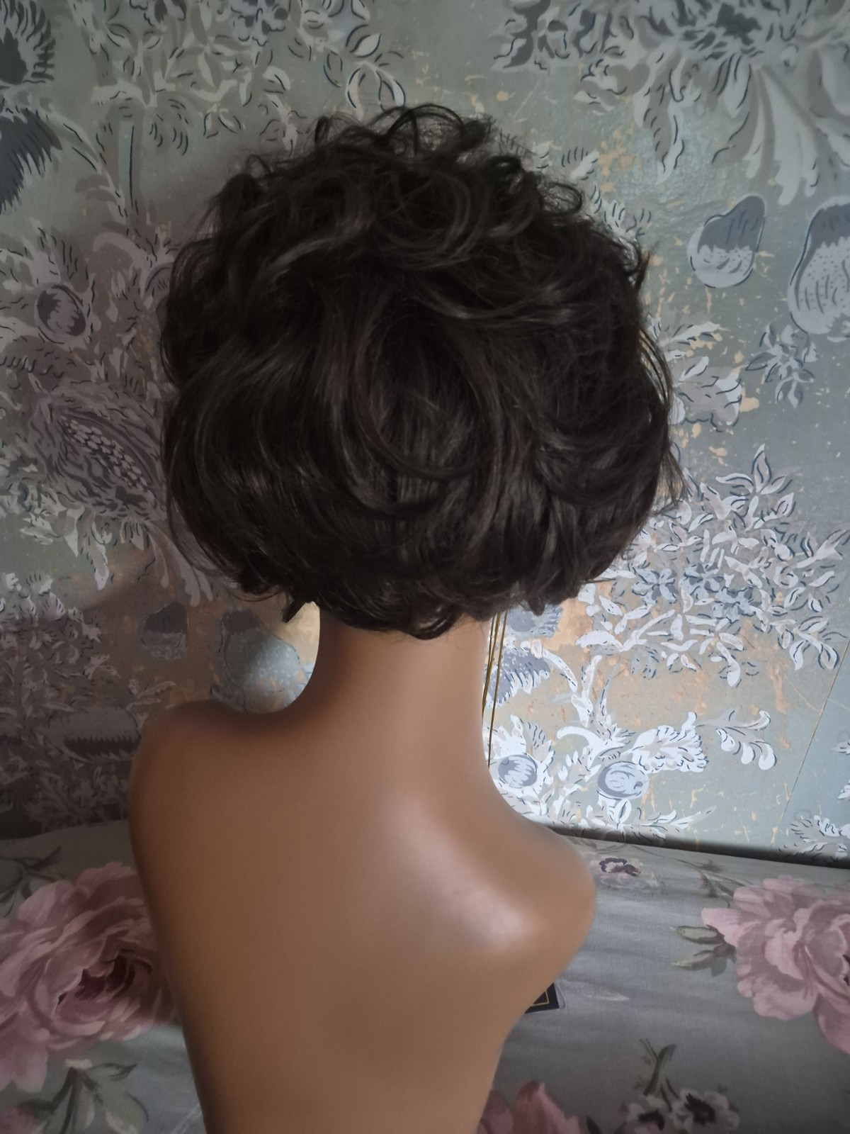 Aspen C-250 Sassy Curly Synthetic Wig Classic Cap Free-Part Dark/Med Brown 6/8R