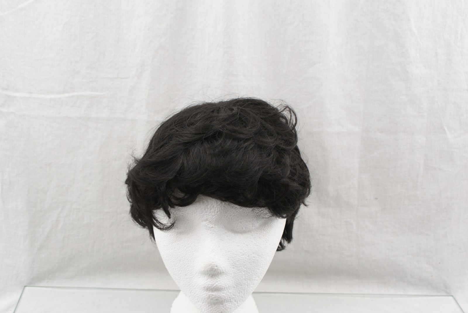 VRZ Slight Wavy Black Short Human Hair Wigs Color 1B
