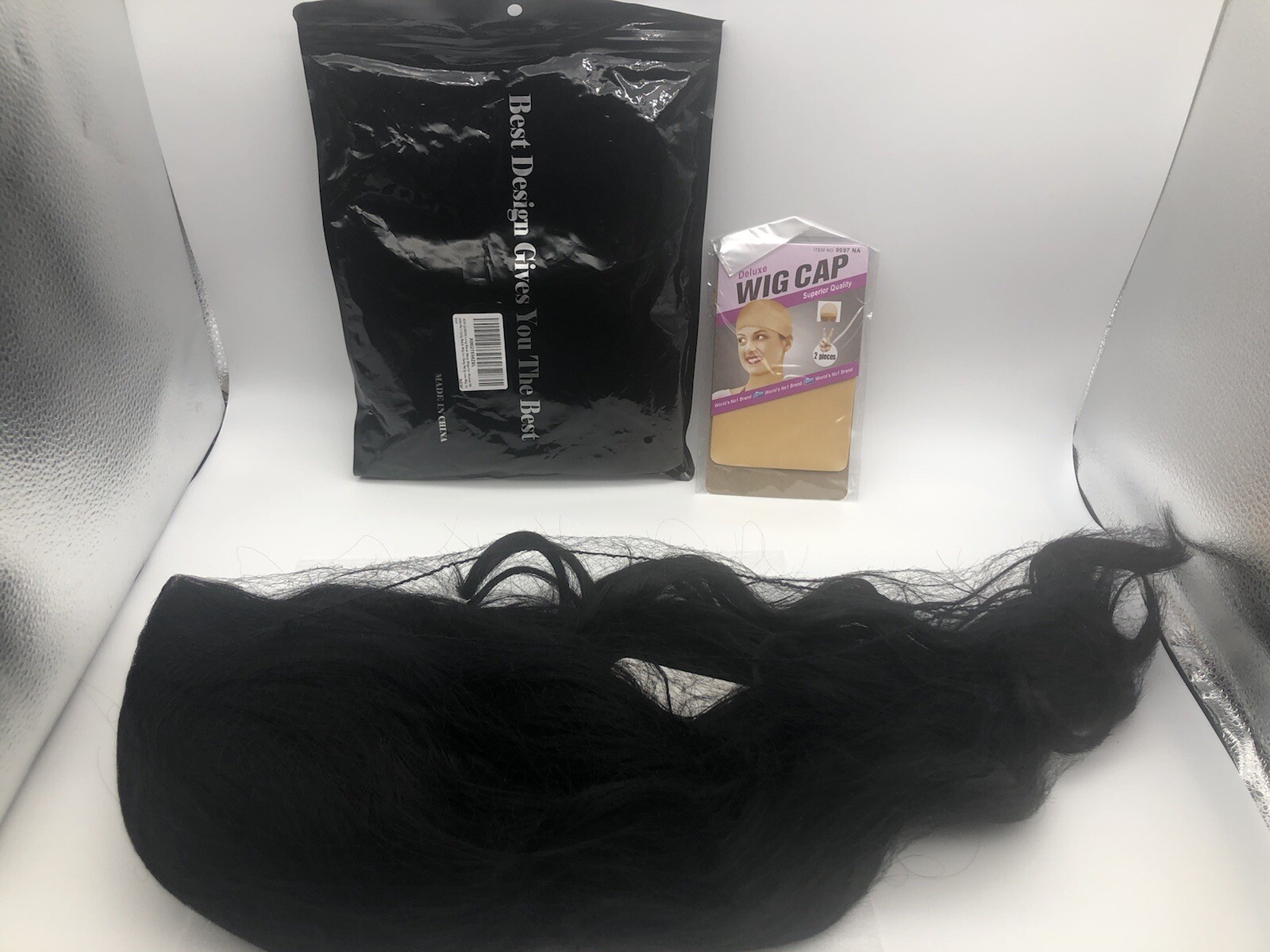 AISI Queens Black Long Wavy 24 Inch Wig with Middle Part Synthetic w/Wig Cap