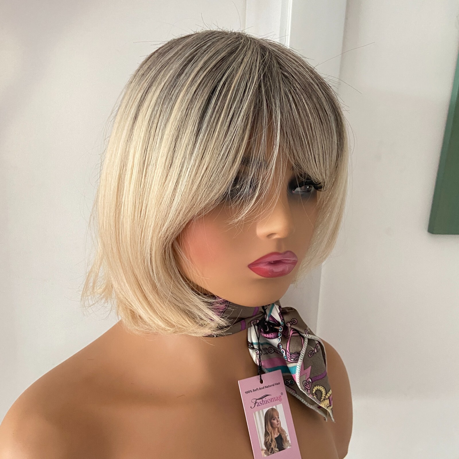 Short Bob Rooted Blonde Mix Synthetic Hair Wigs Women Soft Natural Daily Use