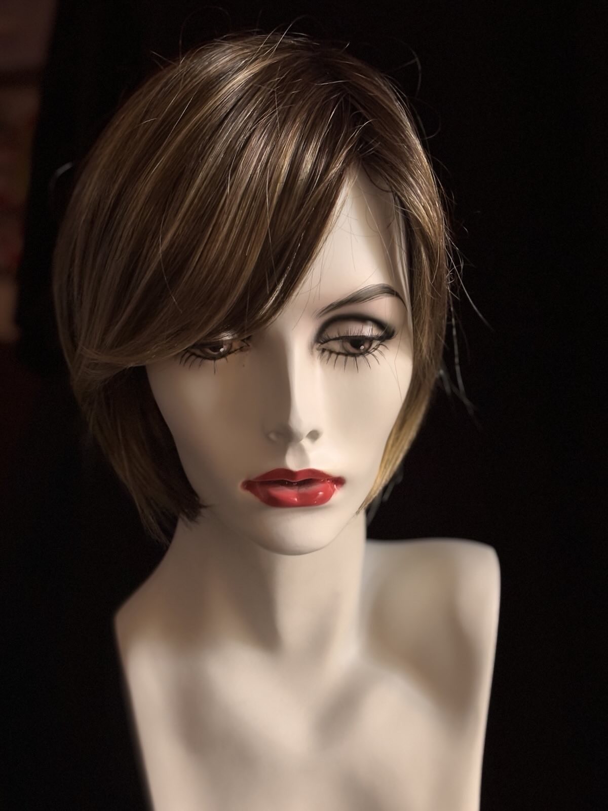 Ellen Wille Fresh Synthetic Wig (Mono Part)LIGHT BERNSTEIN ROOTED 12.19.26🙏