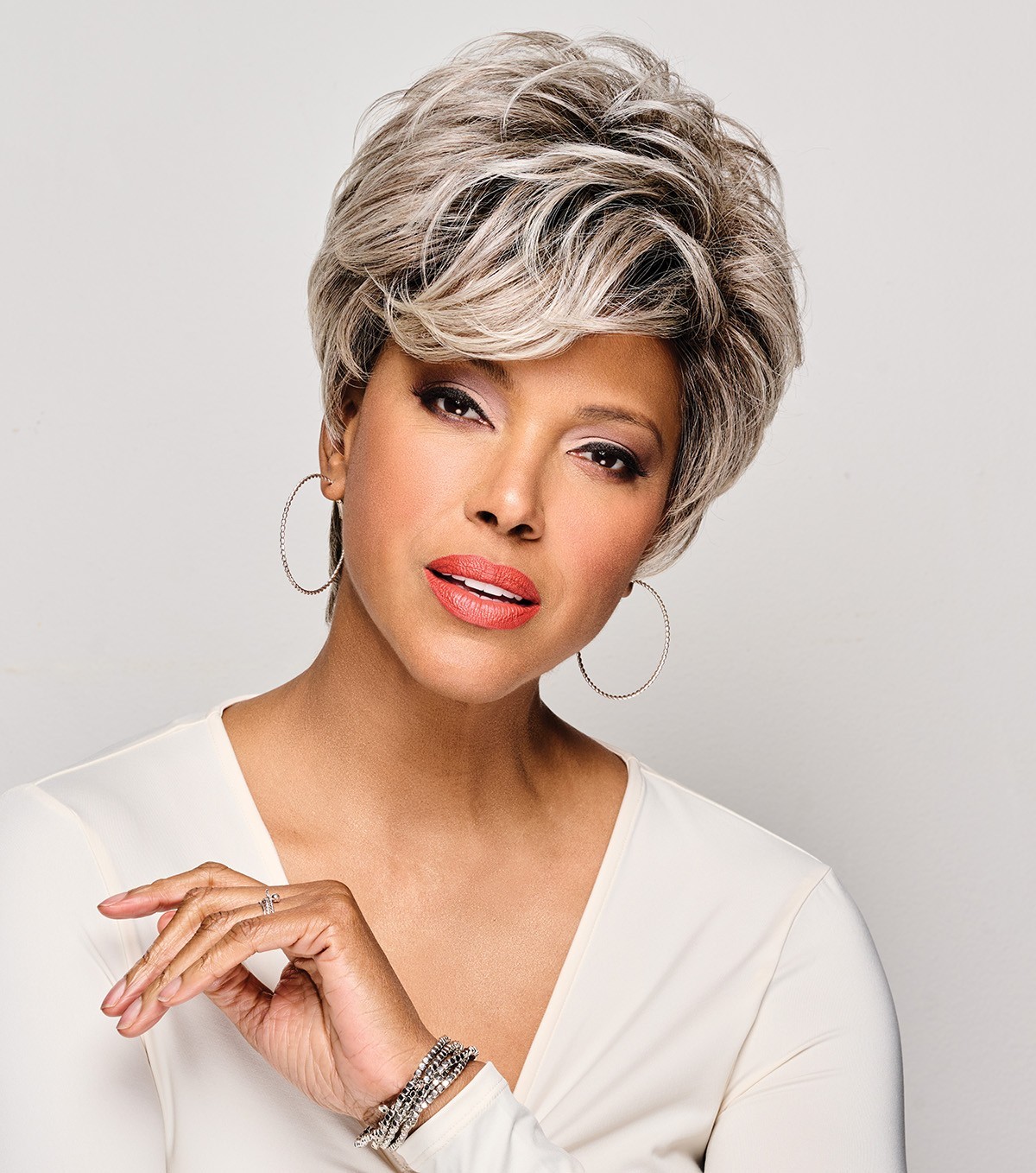 SIMONE Wig by KIM KIMBLE, *Any Color* Textured Tru2Life Fiber, Lace Front NEW