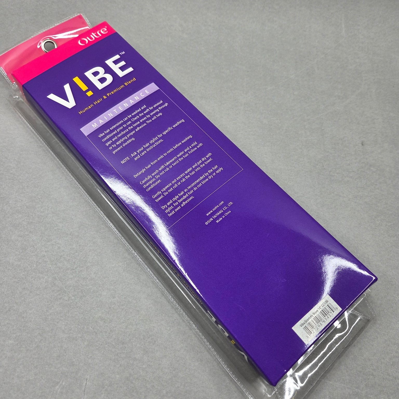Outre V!BE Grammy Wave Hair Extensions 14″ C27/30 Human Hair Blend