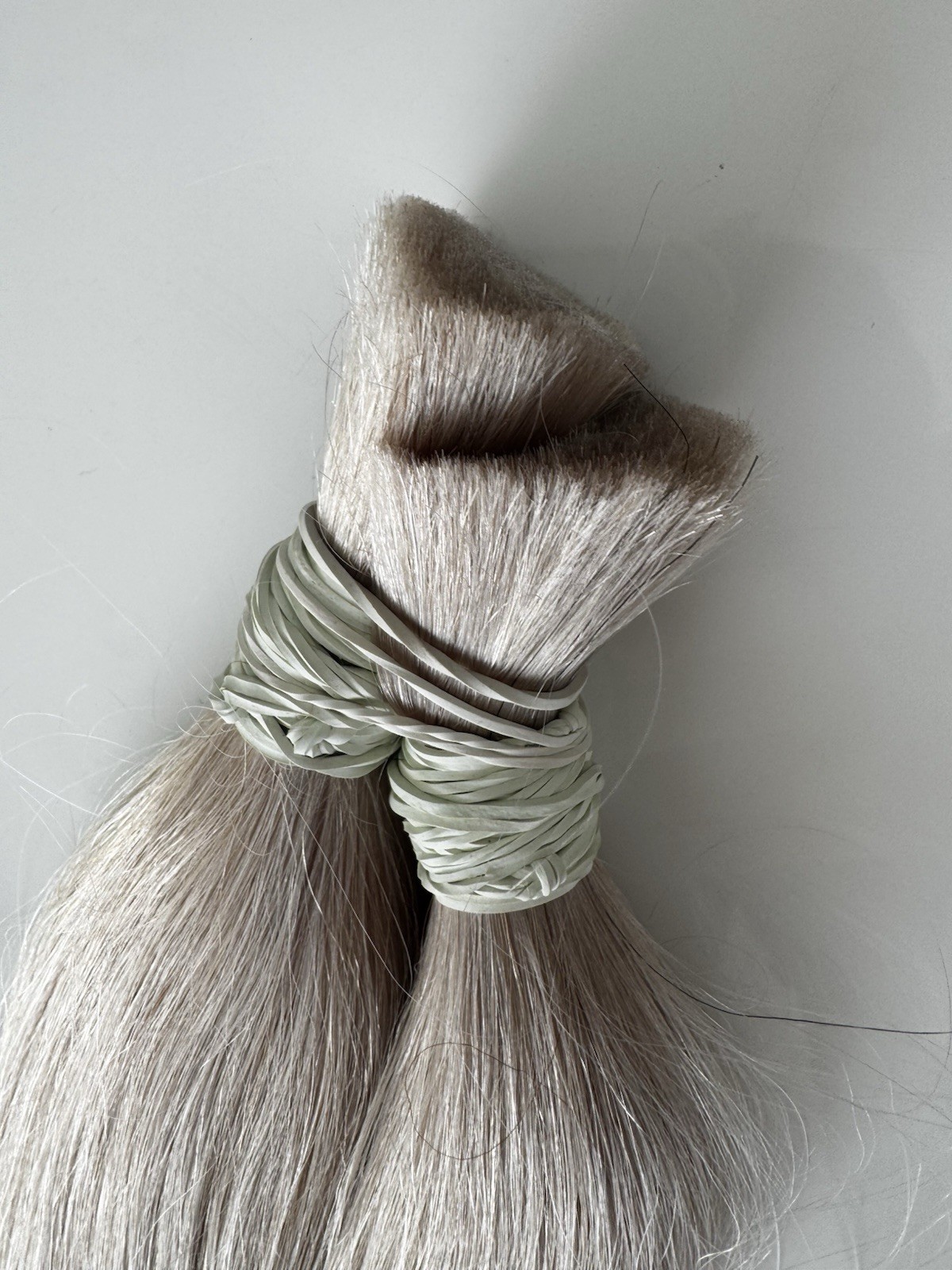 Human Hair Slavic Natural Hair for Extensions 200g/24in 60cm Platinum Colour 1B
