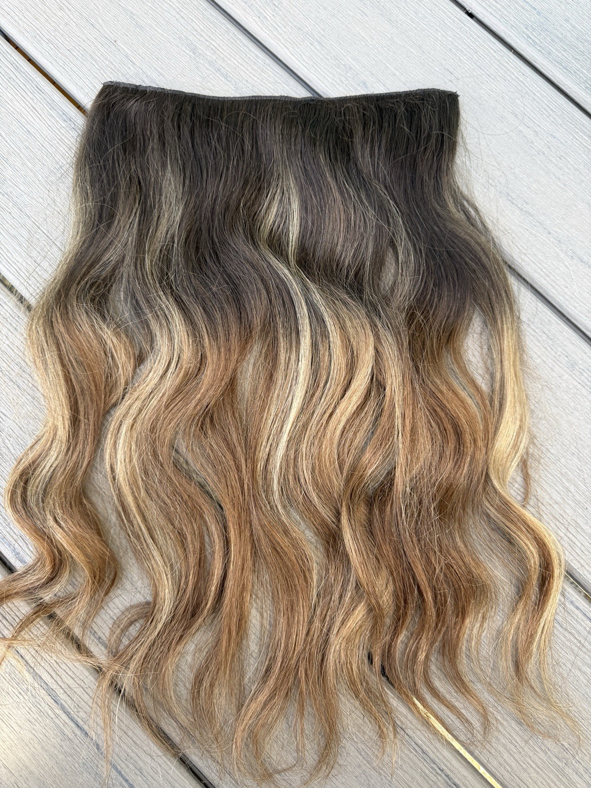 HALO COUTURE LAYERED HALO EXTENSIONS BALAYAGE Remy Human Hair 20in Color B4/27
